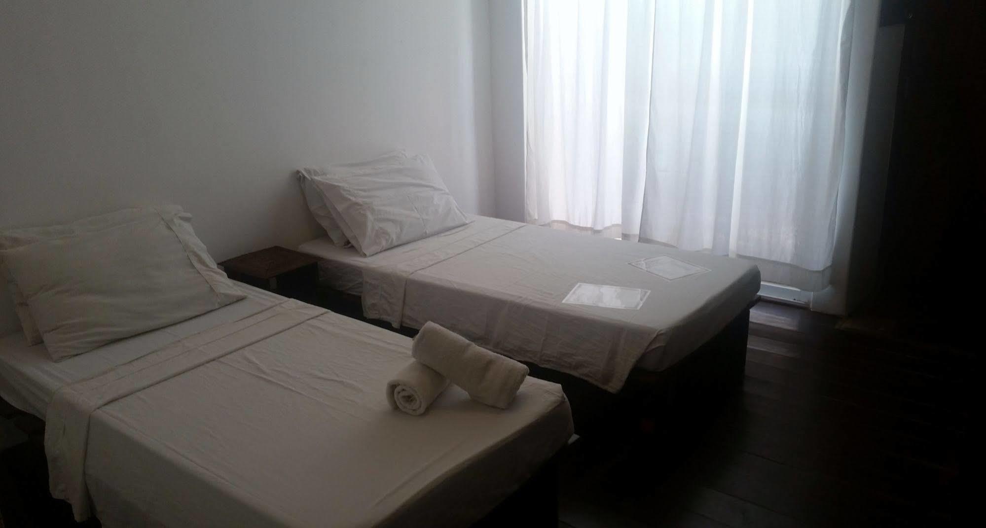 Boracay Coco Huts Hotel Balabag  ภายนอก รูปภาพ